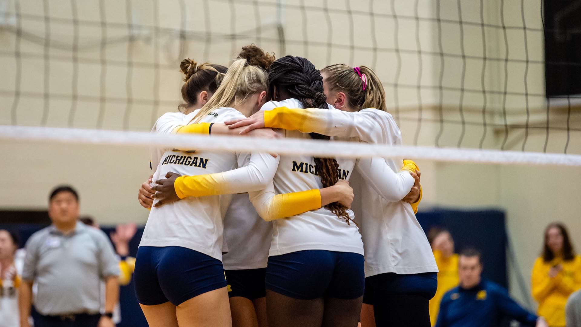 Nil Club For University Of Michigan Womens Volleyball Team 7750